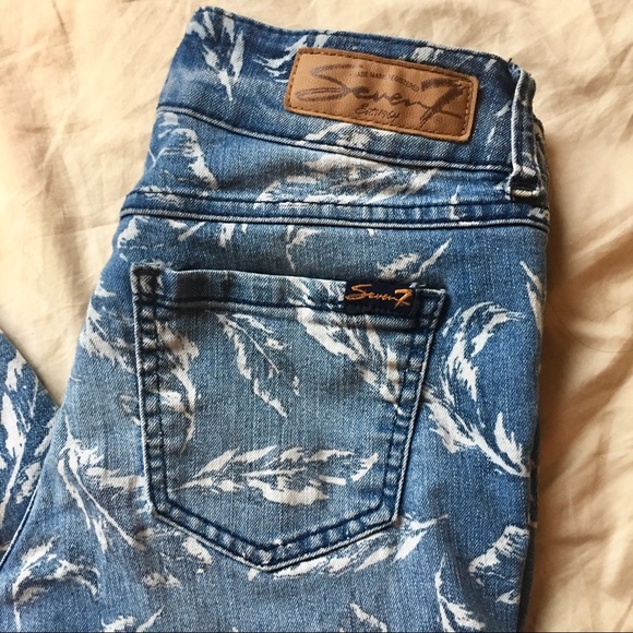 ๐ Feather Skinny 7 Jeans ๐ - Picture 8 of 8